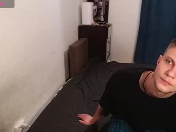 degradat1on naked men live cam show