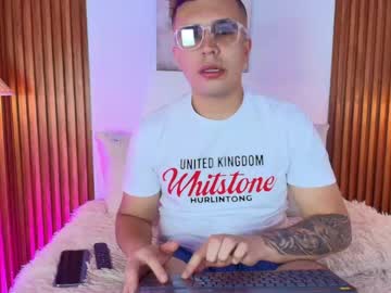 diiego_axel naked man live cam