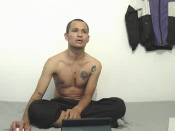 dimondaniel naked men live cam show