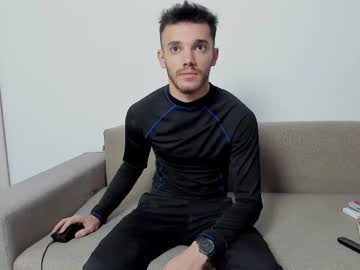 dominicvalente naked men live cam show