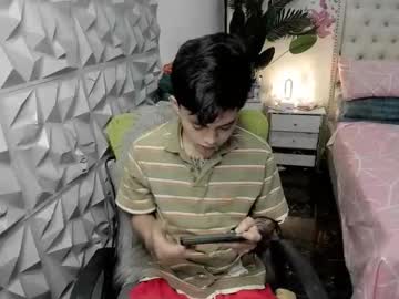 donromano_ naked man live cam