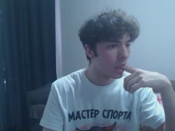 dress_air naked man live cam
