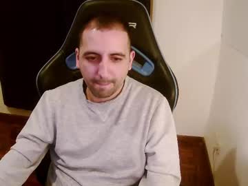 menchats / menchat: droooooones