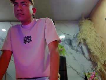 dylan_cruz01 naked man live cam