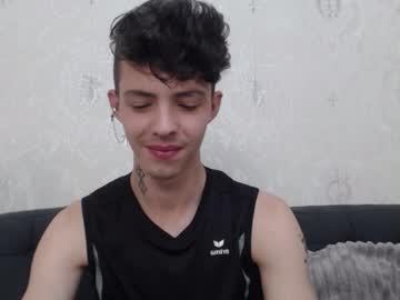 dylanvibe naked men live cam show