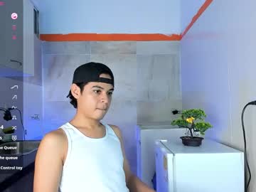 edy_play1 naked men live cam show