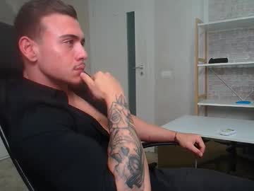 elijahthorne naked men live cam show
