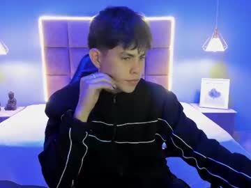 eliot_rizzo naked men live cam show
