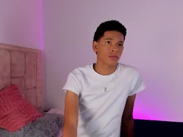 elliottcooper naked man live cam