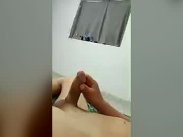 elsolitario16 naked men live cam show