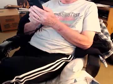 menchats / menchat: emil_karpo
