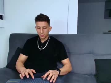 emiliocum_24 naked men live cam show
