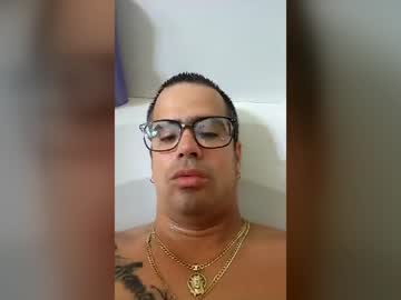 ernesto5y7 naked men live cam show