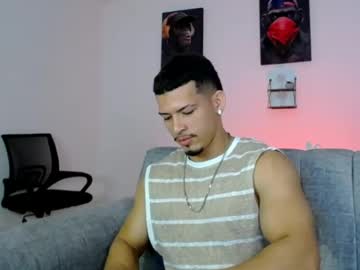 ethan_rodgers01 naked men live cam show