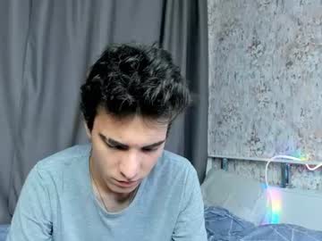 fernwraith naked men live cam show
