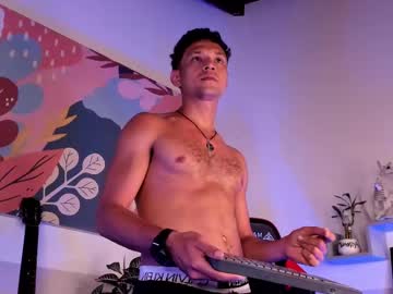 foresth09 naked men live cam show