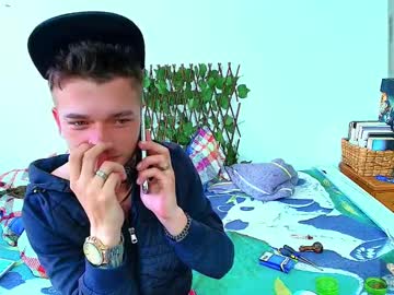 goldy_loyal99 naked man live cam