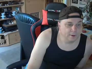 google5001 naked men live cam show