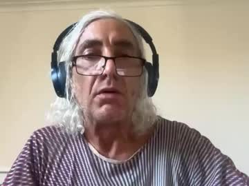 grapplieh3 naked men live cam show