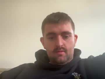 menchats / menchat: hagridsanchez