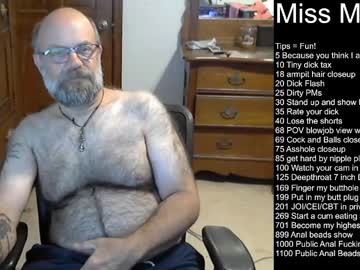 hairydaddybear69 naked man live cam