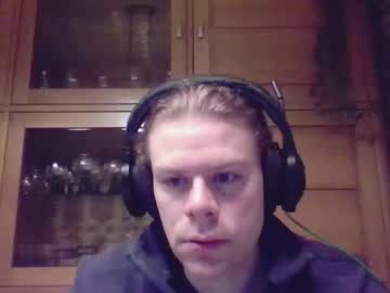 heart1292 naked men live cam show
