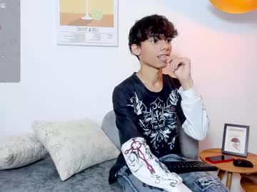 honeymoon_sariel naked men live cam show