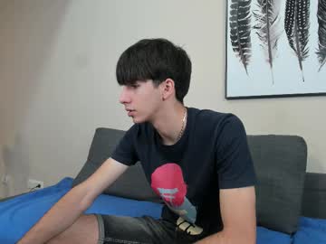 hotflirtyfella naked men live cam show