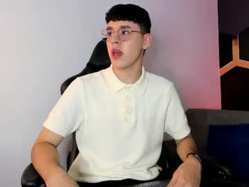 ianblake_ naked men live cam show