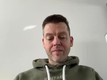 menchats / menchat: interestedhun