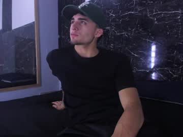 james_06_ naked men live cam show