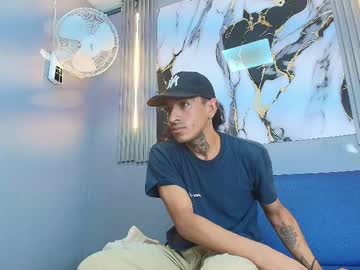 james_smithh2 naked men live cam show