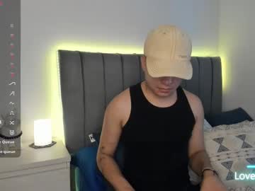 jarethh_ naked men live cam show