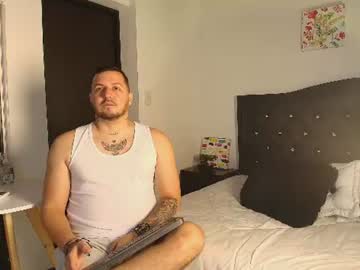 jaxen_steel naked men live cam show