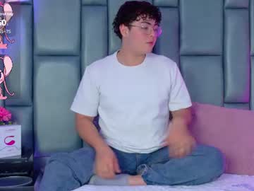 jaxmiller_04 naked men live cam show