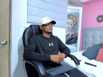 jeikon_black19 naked men live cam show