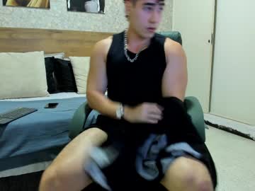 jep_play naked men live cam show