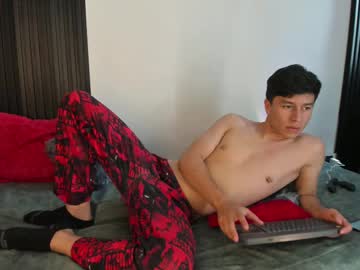 jhoansitop naked men live cam show