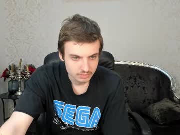 joebevy naked men live cam show