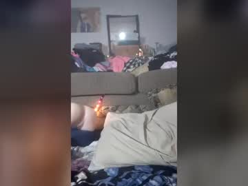 jonnyhollyw00d naked men live cam show