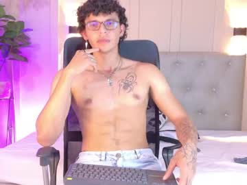 joseph_spider naked men live cam show