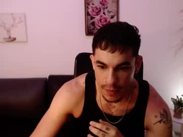 juan023_ naked men live cam show