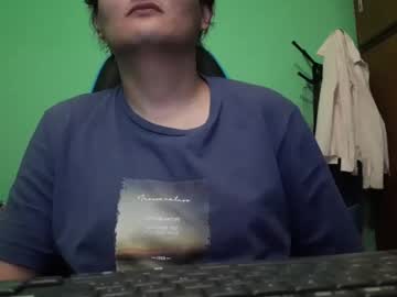 jujenioo naked men live cam show