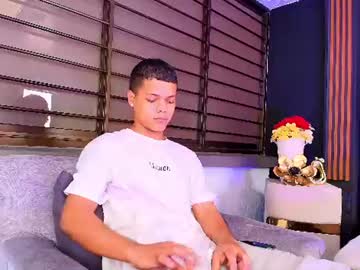 juliansterling___ naked men live cam show