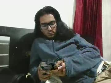 menchats / menchat: julifabregas22