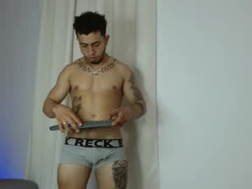 justin_smithh naked men live cam show