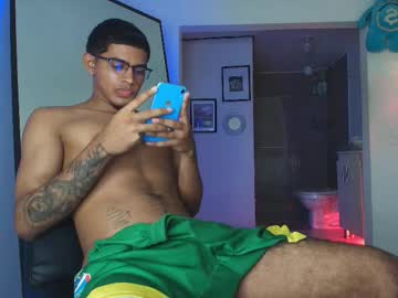 k_florez naked men live cam show