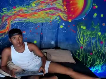 kael_bigcock_ naked men live cam show