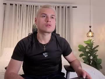 kailovg naked men live cam show