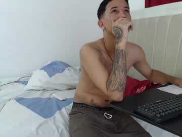 karl_kalvin naked men live cam show
